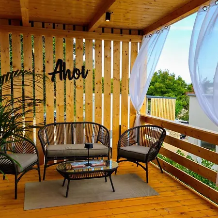 Vikendica Strandhaus Ahoi 17, Terrasse Mit Meerblick, Privatstrand, 2 Badezimmer Drage