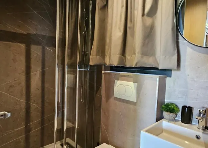 Ahoi Hause 17 * Drage